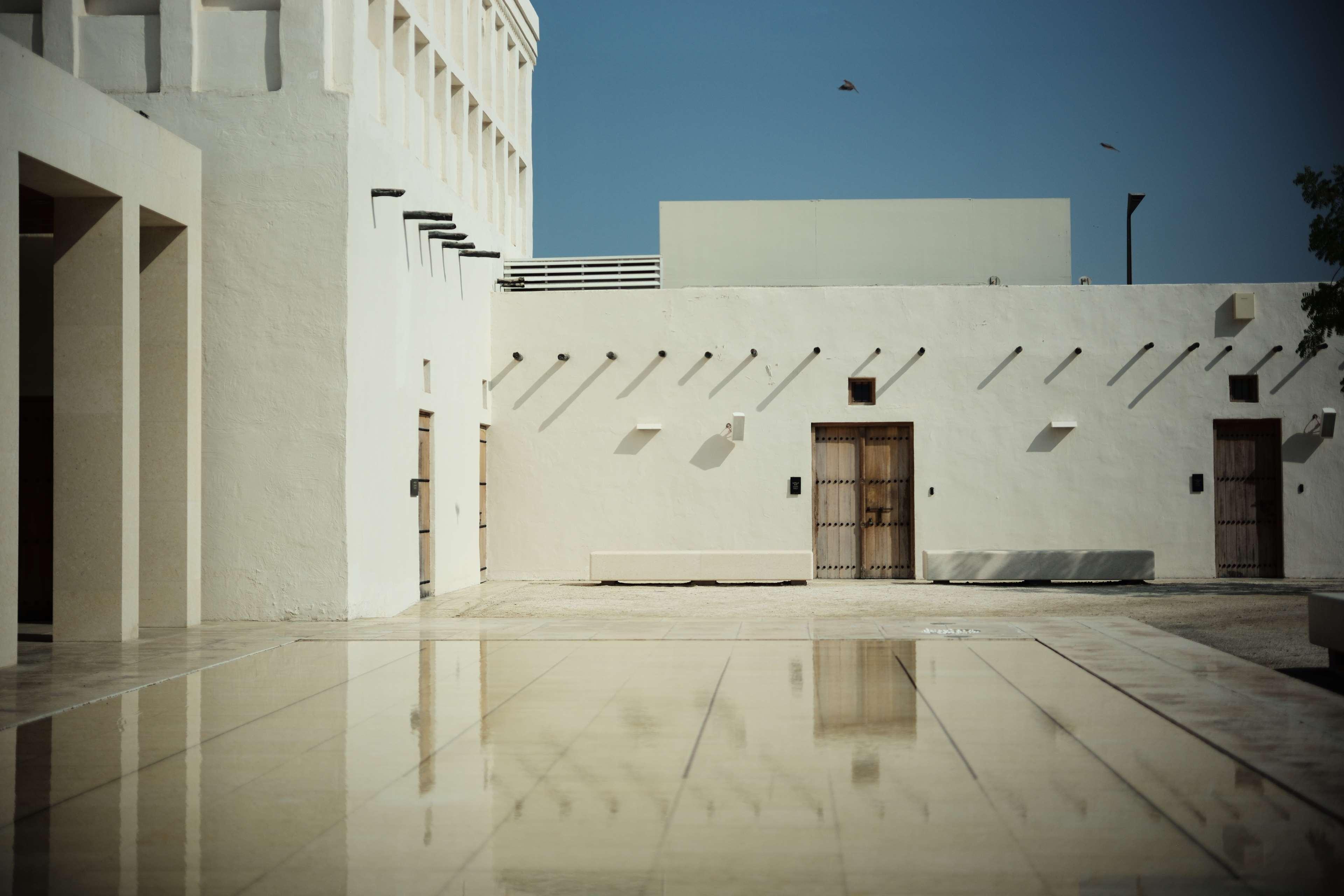 Park Hyatt Doha Hotell Exteriör bild The courtyard of the museum